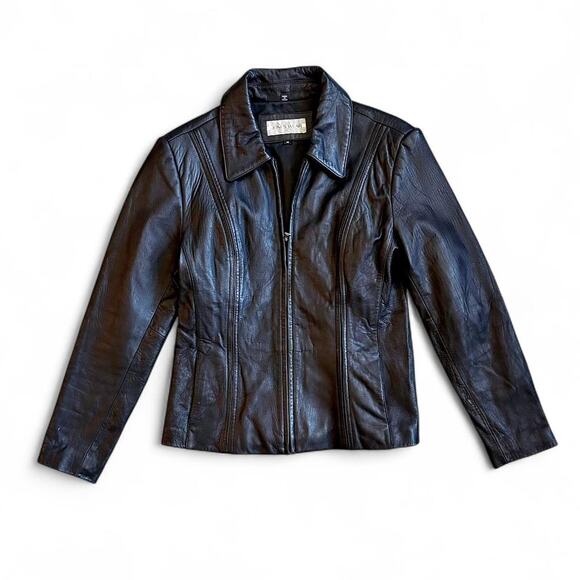 90s fitted black leather jacket – minimalist moto streetwear chic - Picture 2 of 8